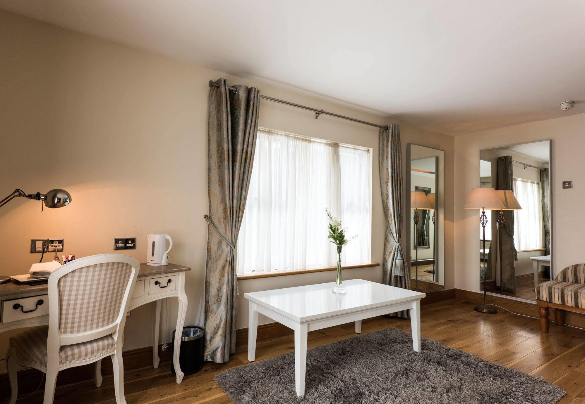 Springfield Hotel Leixlip Esterno foto